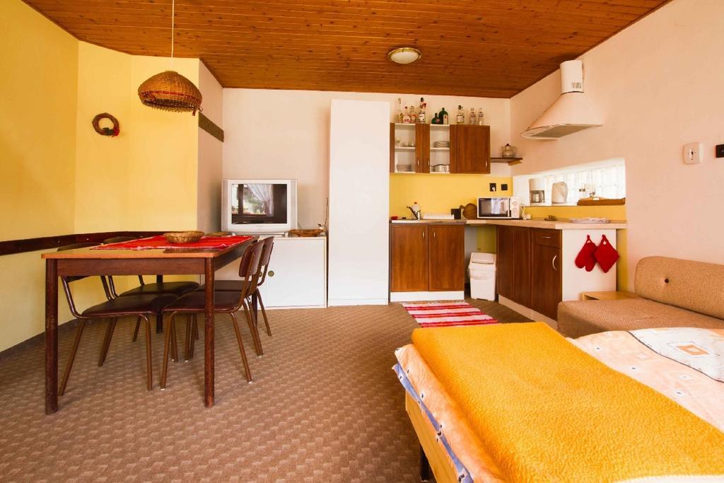 Guest House Privat Marika Závažná Poruba Exteriér fotografie